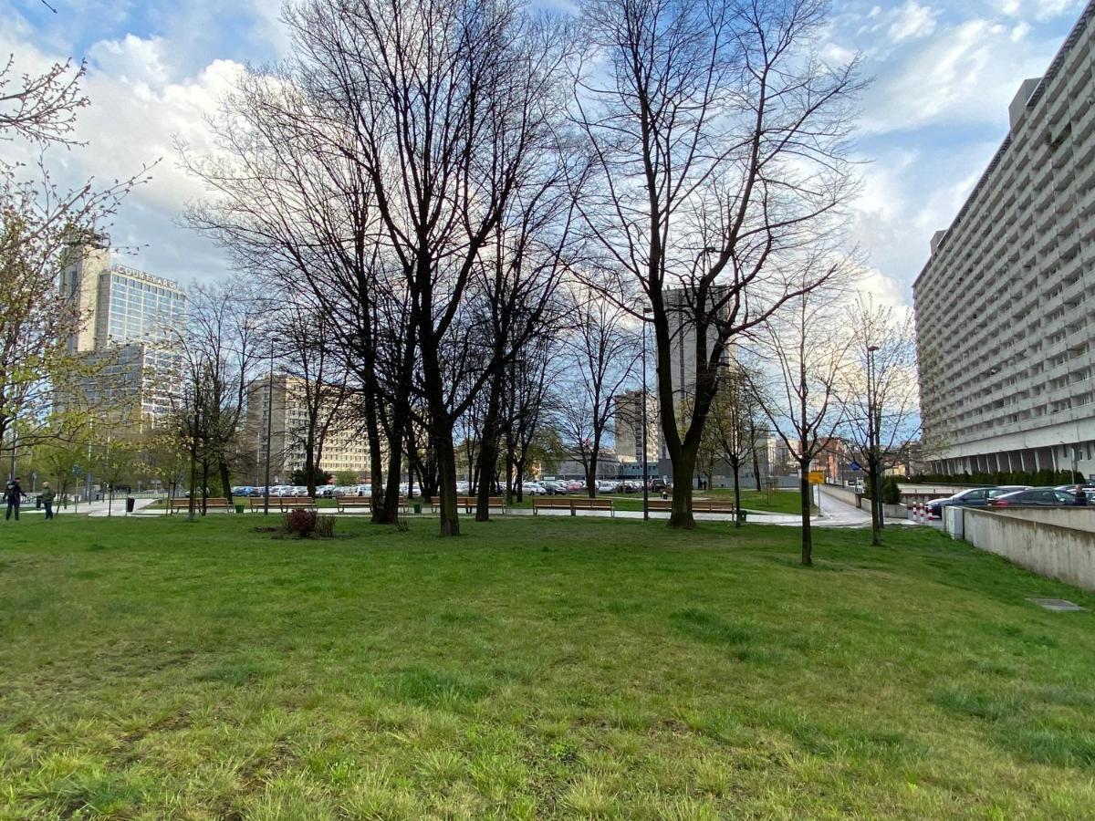 Aparthotel Superjednostka Katowice Bagian luar foto