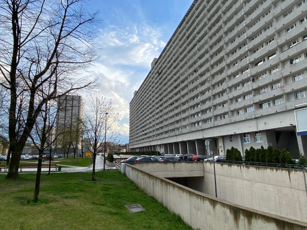Aparthotel Superjednostka Katowice Bagian luar foto