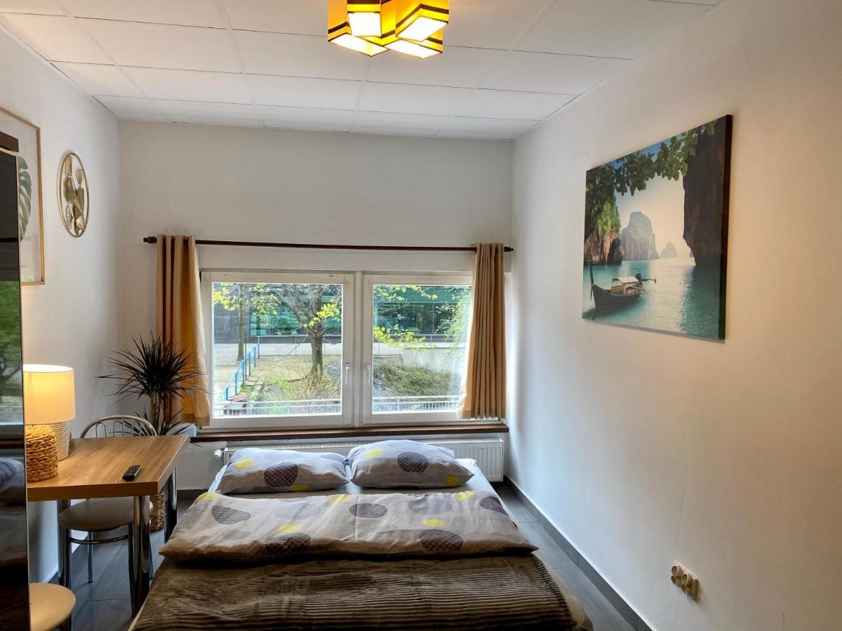 Aparthotel Superjednostka Katowice Bagian luar foto