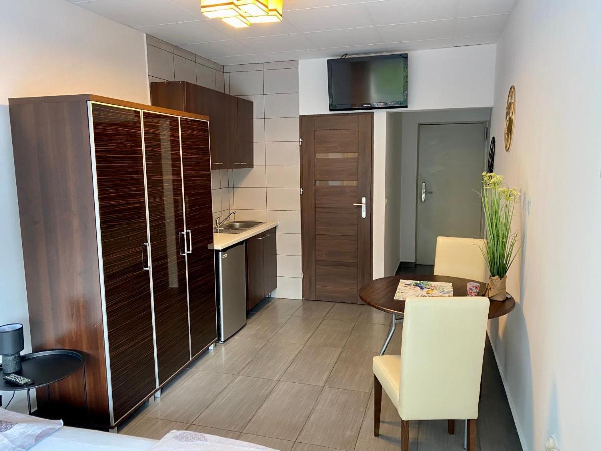 Aparthotel Superjednostka Katowice Bagian luar foto