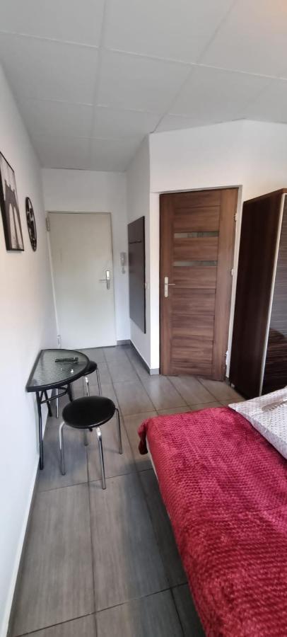 Aparthotel Superjednostka Katowice Bagian luar foto
