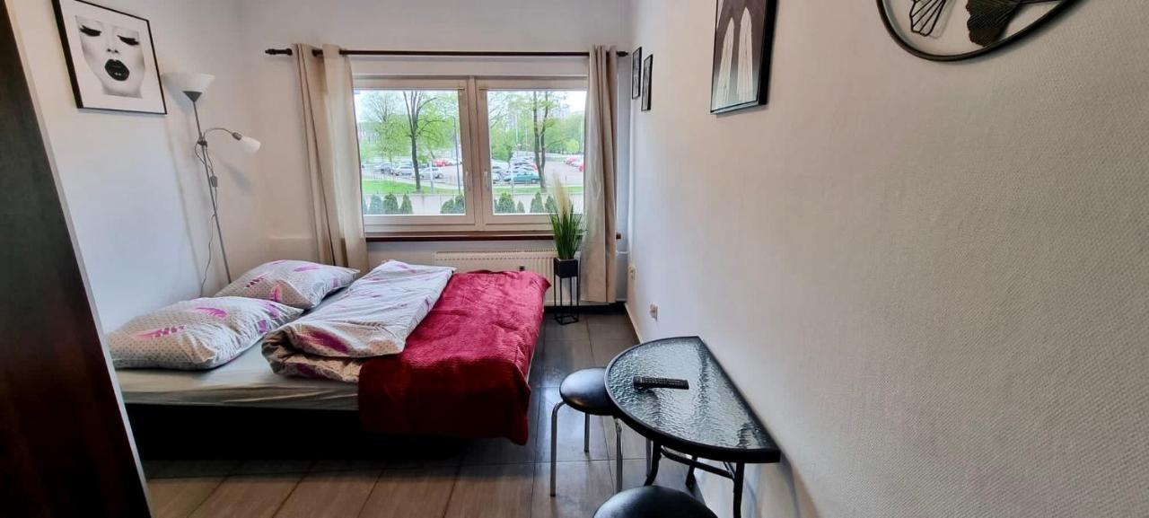 Aparthotel Superjednostka Katowice Bagian luar foto